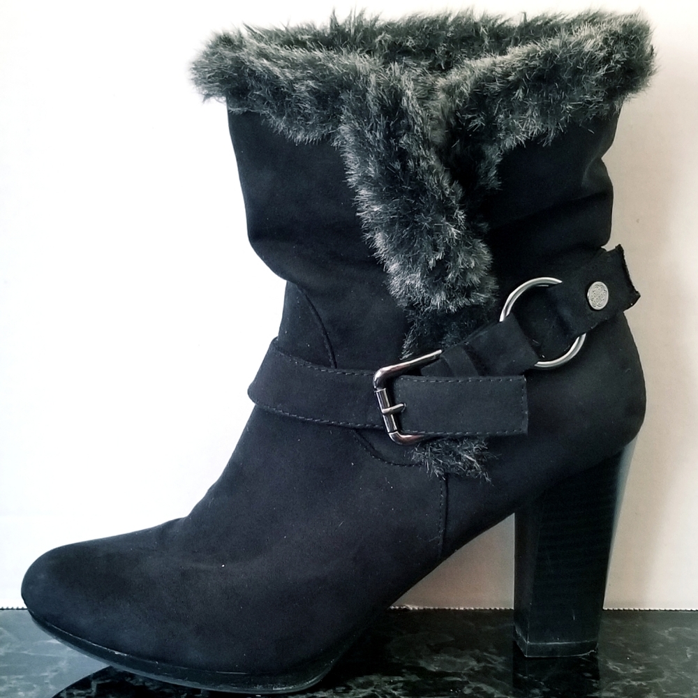 Dana Buchman Suede Ankle Boots Connie Black 7.5